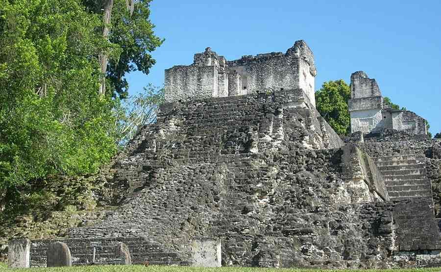 The hidden kingdom of the Maya. New technology reveals secrets of ancient civilization